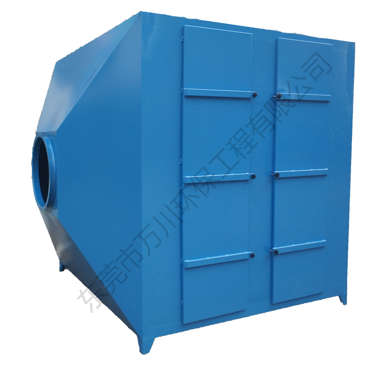 20000m3/h（兩萬）風(fēng)量碳鋼活性炭吸附塔價(jià)格